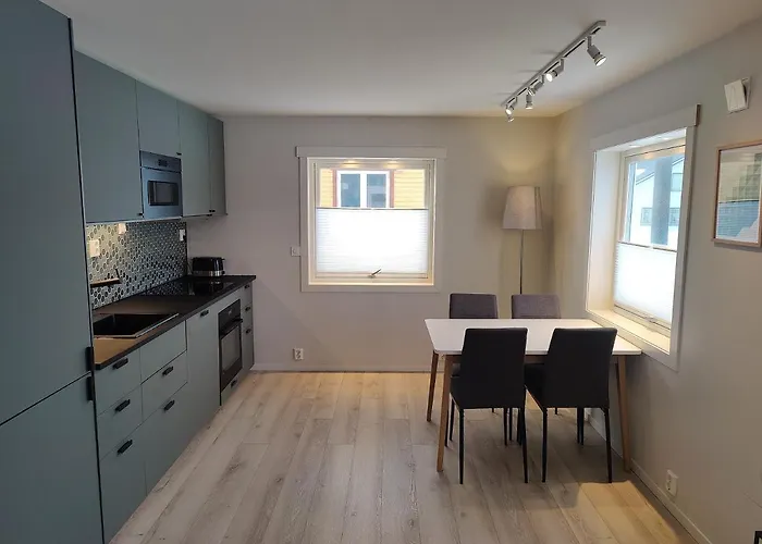 Apartament Hurthi - Blue House Vardo